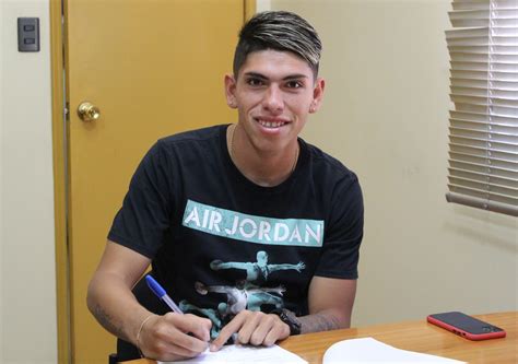 Solo quiere llegar a Colo Colo: Interés de Unión Española choca con el