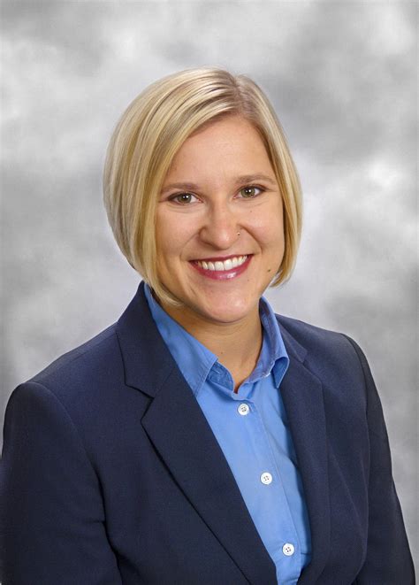 Dr. Amanda Olson, MD - New Brighton, MN - Obstetrics and Gynecology