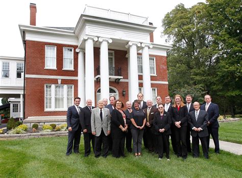 McReynolds-Nave & Larson Funeral Home