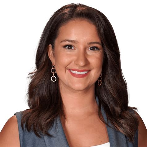 Julia Avery - KCTV 5 Kansas City (2023) : r/newswomen_hd