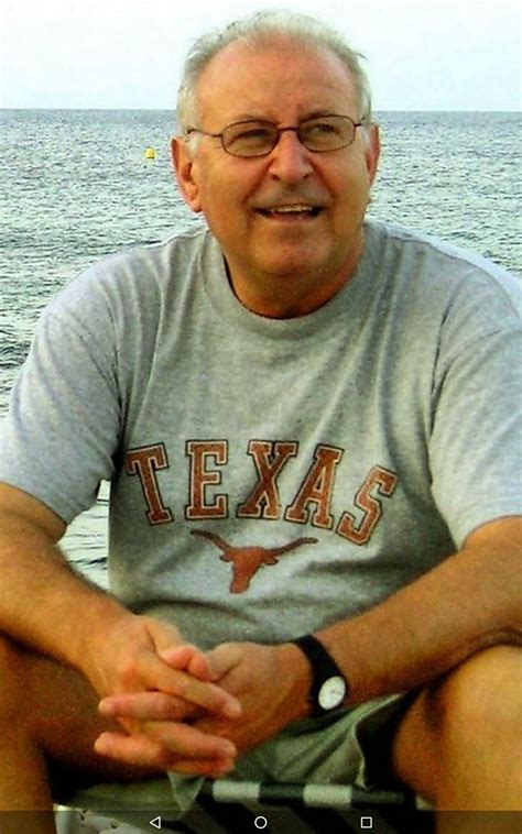 Men Fashion Photo, Mens Fashion, Old Man Face, Hairy Arms, Handsome