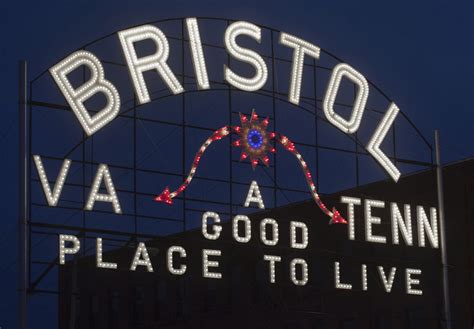 The power of a pamphlet - Columbia Journalism Review