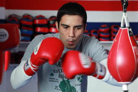 Valero vs. DeMarco Workout Pics - ProBoxing-Fans.com