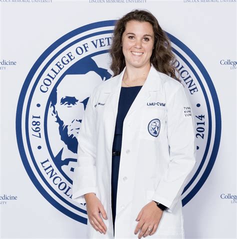 Wood Awarded American Association of Equine Practitioners Scholarship