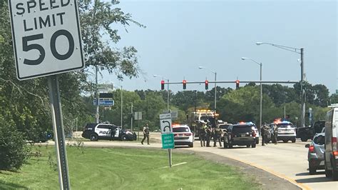 Lafayette Sheriff's Office resolves barricade situation on Evangeline