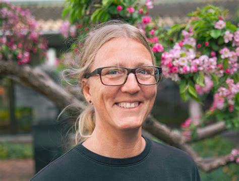 Trine Bøgeskov Madsen - Algorithms