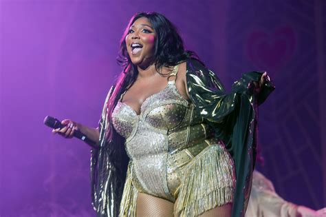 Lizzo New Album 'Special' Tracklist Finally Revealed: Is THIS Her