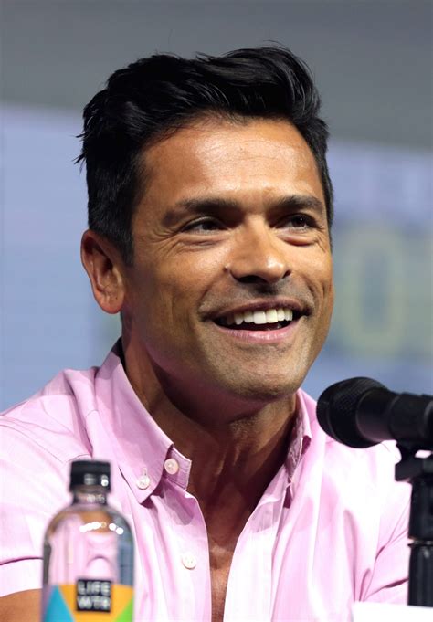 Mark Consuelos (Actor) Wiki, Biography, Age, Girlfriends, Family, Facts