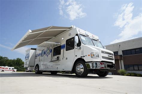 Elk Grove Police Department (CA) Mobile Command Center - LDV