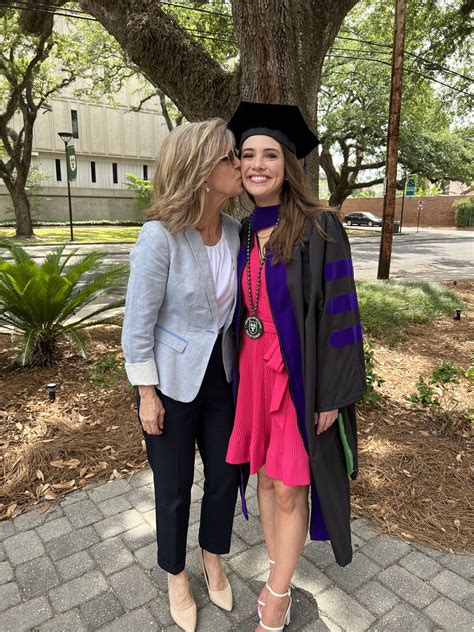 Kelly Siegler on Twitter: "My baby! So proud of Kelsey. https://t.co